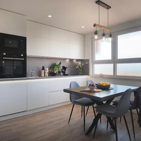 Harbor View بولا